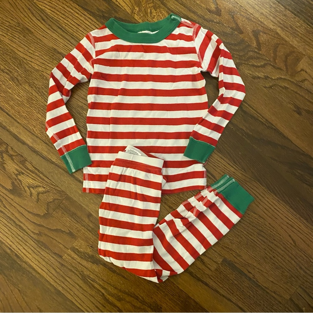 Hanna holiday striped jammies